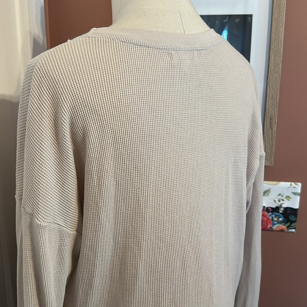 Sundry for Evereve women’s LOVED cream tan waffle long sleeve 1 (S) Henley top - Picture 8 of 13